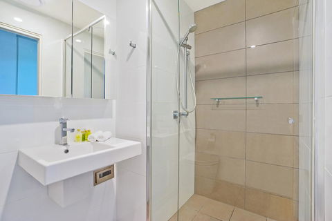 Beau Monde Apartments Newcastle - Horizon Newcastle Beach - Tourism Brisbane 1