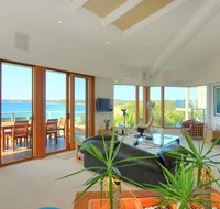 BEDARRA MOLLYMOOK BEACH - Brisbane Tourism