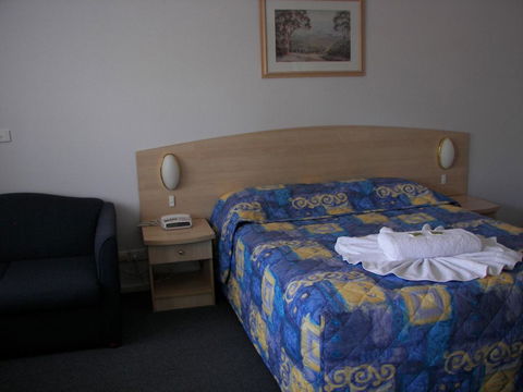 Bega Southtown Motor Inn - Brisbane 4u 3