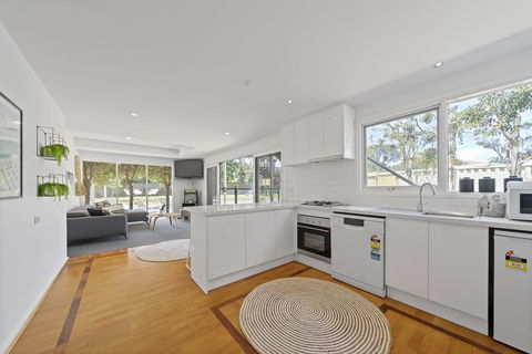 Beleura By The Beach - Tourism Brisbane 3