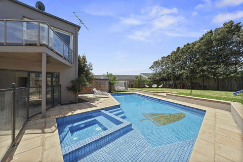 Beleura By The Beach - Tourism Brisbane 0