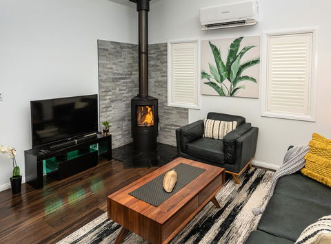 Bella Vista Stanthorpe - Tourism Brisbane 1