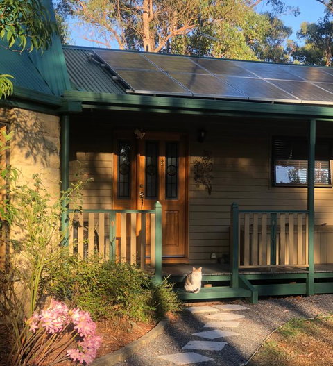 Belle's Bed & Breakfast - Brisbane Tourism 3