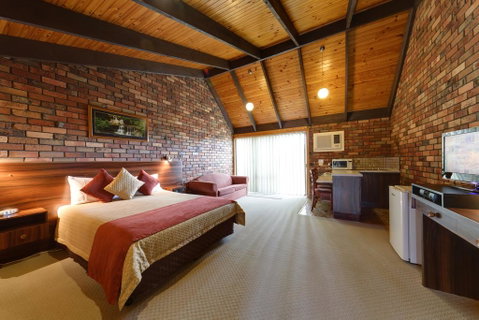 Belvoir Village Motel & Apartments Wodonga - Brisbane Tourism 1