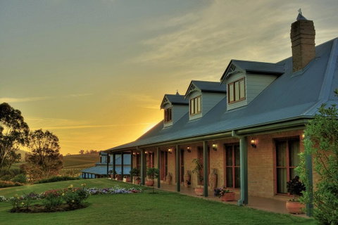 Berenbell Vineyard Retreat - Brisbane Tourism 0