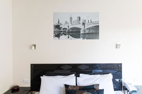 Best Western Mill Park Motor Inn - Tourism Brisbane 3