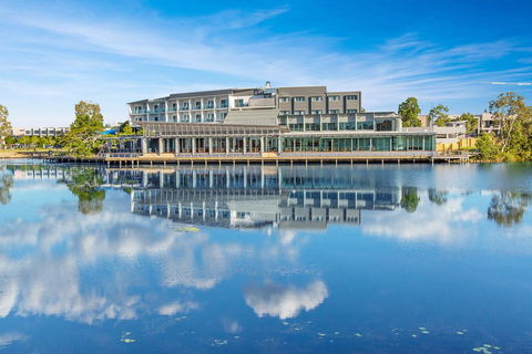 Best Western Plus North Lakes Hotel - Brisbane 4u 0