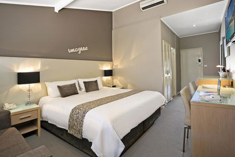 Best Western Sanctuary Inn - Tourism Brisbane 1