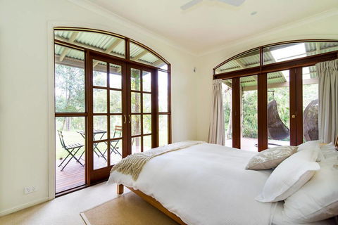 Big Love - Byron Bay Hinterland - Tourism Brisbane 2