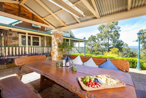 Bimbadeen Mountain Retreat - Brisbane Tourism 1