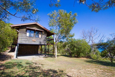 Bimbimbi - Tourism Brisbane 0