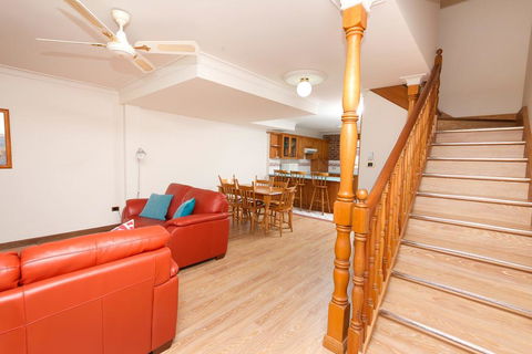 Birchgrove Terrace, Unit 3, Recreation Lane - Brisbane Tourism 3