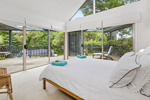 BIRDSONG - MORNINGTON - Tourism Brisbane 3