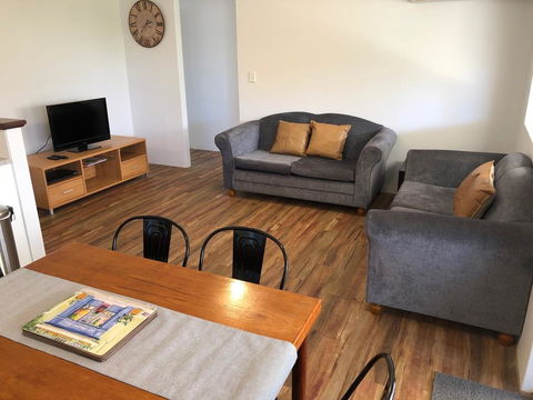 Blue Leaf Cottage - Tourism Brisbane 2