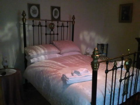 Bluebird Cottage - Tourism Brisbane 3