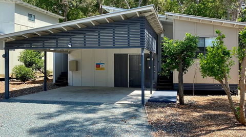 Bluewater 2 - Rainbow Shores, Walk To Beach, Private And Stylish Beach Escape, All On Level - Tourism Brisbane 0