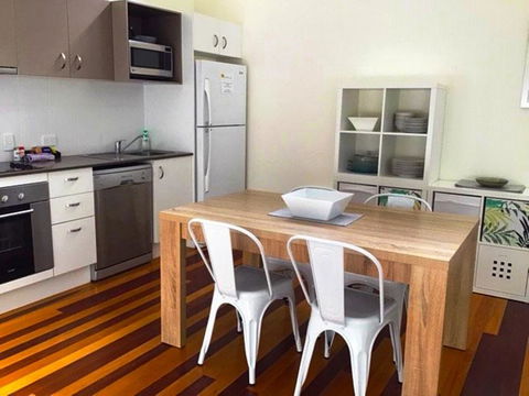Bluewater 2 - Rainbow Shores, Walk To Beach, Private And Stylish Beach Escape, All On Level - Tourism Brisbane 1