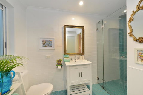 Boho Beach Apartment - Brisbane Tourism 3
