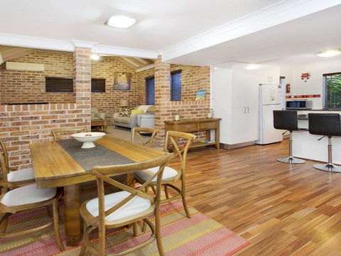 Bombo Blue - Pet Friendly Townhouse - Tourism Brisbane 1