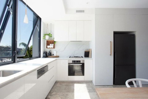 The Treehouse Penthouse - Tourism Brisbane 3