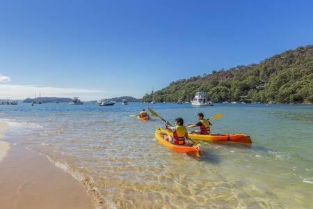 Waterfront Scotland Island Holiday Home - Family & Pet Friendly - 3 Bedrooms - Wifi - Netflix - Private Jetty - Tourism Brisbane 2