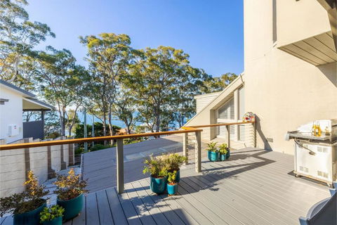 Wanda Waterview, 1-344 Wanda Ave - Water Views, Linen, Bed Making, Wi-Fi, Aircon - Tourism Brisbane 2