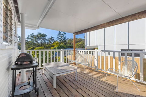 Warm And Cozy Cottage House - Tourism Brisbane 2