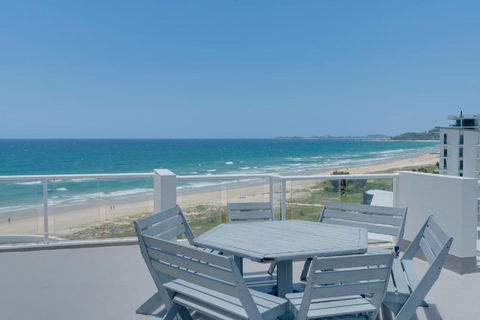 Waterfront 1-Bedroom Retreat With Stunning Views - Tourism Brisbane 2