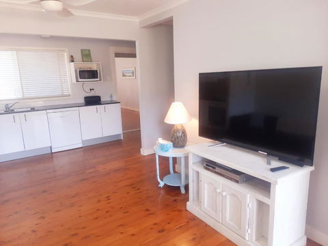 Watts @ Callala Beach-Pet Friendly - Tourism Brisbane 2