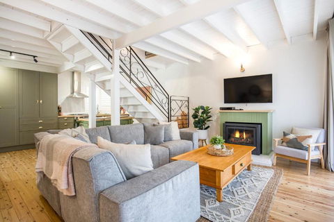 Watts Haus Pet Friendly 5 Mins Walk To Beach - Tourism Brisbane 1