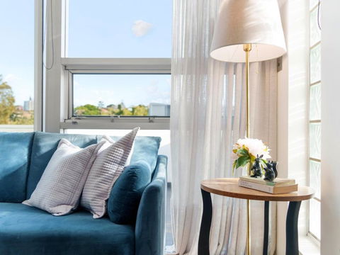 XQ Collection La Casa De Frida - Modern Studio With Balcony - Brisbane Tourism 0
