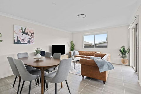 Wine Country Cottage Stylish Family Getaway - Tourism Brisbane 0