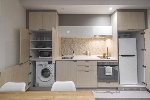 Wrap Impeccable 1br Southbankfree Parkingpool - Tourism Brisbane 3