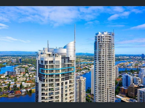 Welcome To A 275m2 Sub-Penthouse With Great Ocean - Tourism Brisbane 2