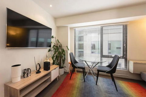 Well Located 1Bed Unit In Near Albert Park W Gym! - Tourism Brisbane 3