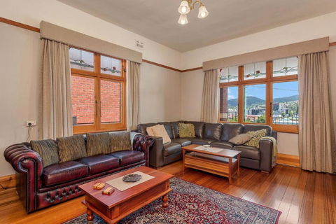 Wellington Views Fantastic City Location - Tourism Brisbane 1