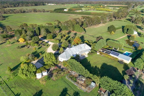 Wembley House, Southern Highlands - Tourism Brisbane 1