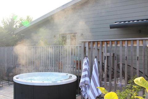 Westhaven Walk To Beach Shop Pool Spa Open Fire - Tourism Brisbane 3