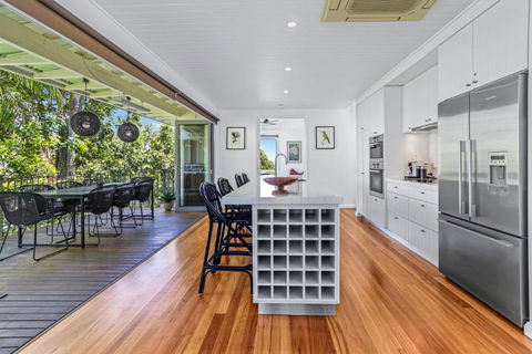 White Cove Retreat, Noosa Heads - Tourism Brisbane 3