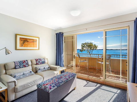 Whitesands, Unit 113/41-45 Shoal Bay Road - Tourism Brisbane 2