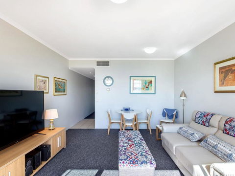 Whitesands, Unit 113/41-45 Shoal Bay Road - Tourism Brisbane 3