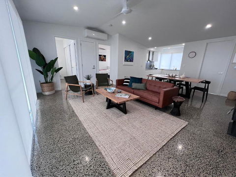 Wild Retreat - Luxury Home With Magnificent Views - Tourism Brisbane 1