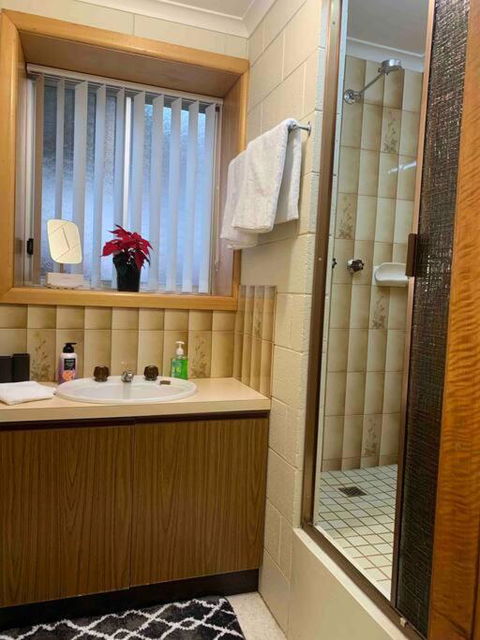 Wombats Den A Warm And Cosy Semi Underground Retreat - Tourism Brisbane 3