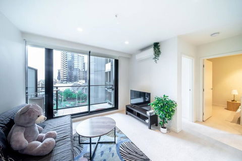 Wonderful 2-bedroom Unit With Pool(TF7262201) - Tourism Brisbane 0