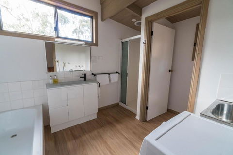 Wonderland Cottages - Tourism Brisbane 3