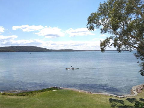 Woodys Place 87a Soldiers Point Rd Fantastic Duplex On The Waterfront - Tourism Brisbane 1