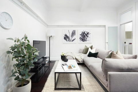 Woollahra Contemporary - Tourism Brisbane 1