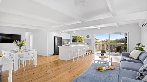 Wreck Beach Retreat - 3 Flannel Flower Fairway - Close To The Waters Edge - Tourism Brisbane 3