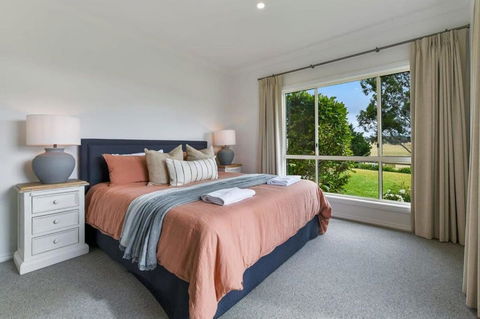 Wren Hill Dreamy Home With Spectacular Views - Tourism Brisbane 2