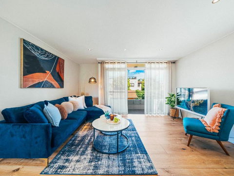 XQ Collection Saltwater Bondi Beach - Brisbane Tourism 0